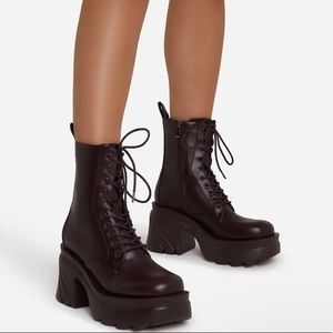 BRAND NEW Boots